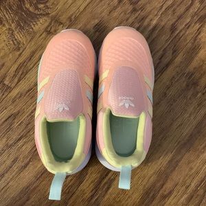 Adidas toddler sneakers size 8